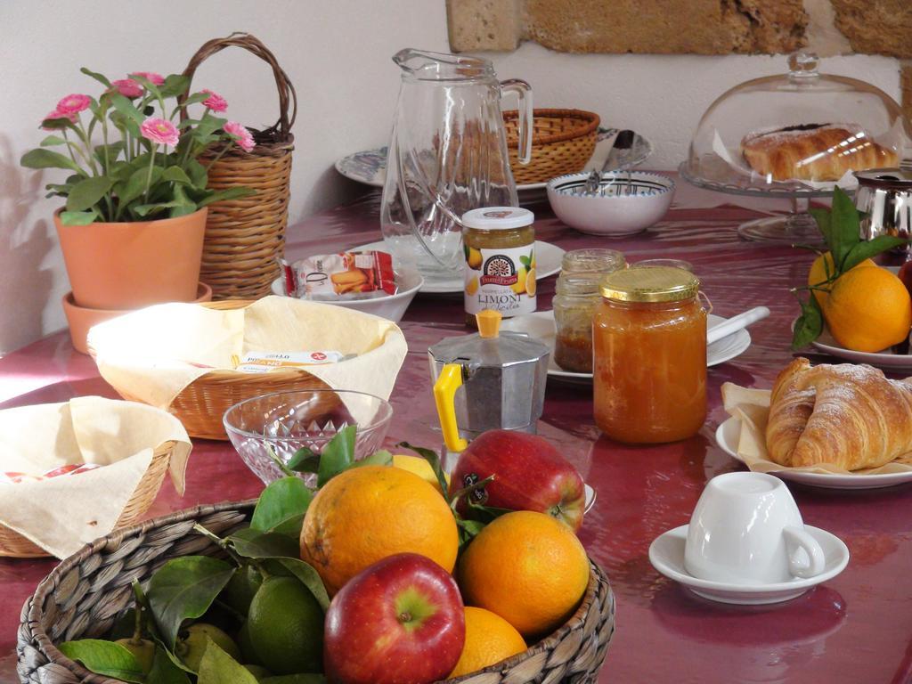 ノート L'Antico Trappeto Bed & Breakfast エクステリア 写真